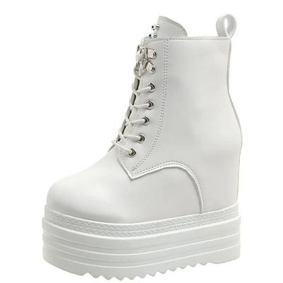 Модные женские ботинки на танкетке в стиле панк высотой 12 см, осенние, из мягкой кожи, модные, с металлическими заклепками, женские, на шнуровке, на высоком каблуке, готические, черные