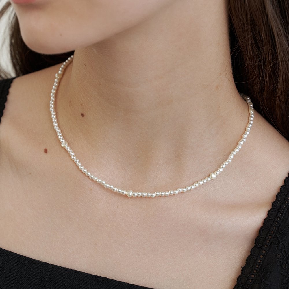 Prn254 Heart In Pearl Necklace