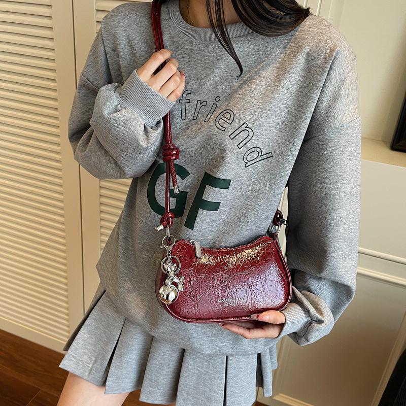 Summer Popular Niche Underarm Bag Women's 2025 New Foreign Style Versatile Crossbody Bag Super Hot Solid Color Shoulder Bag
