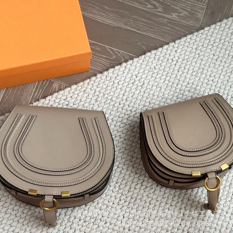 2024 Vintage Bohemian Saddle Bag with Rivets and Tassels – Women's Crossbody & Shoulder Bag