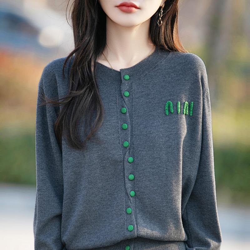 Женский легкий кардиган из 50% шерсти и 50% шелка Mulberry — универсальный трикотаж на все 4 сезона для комфорта и стиля в любое время года