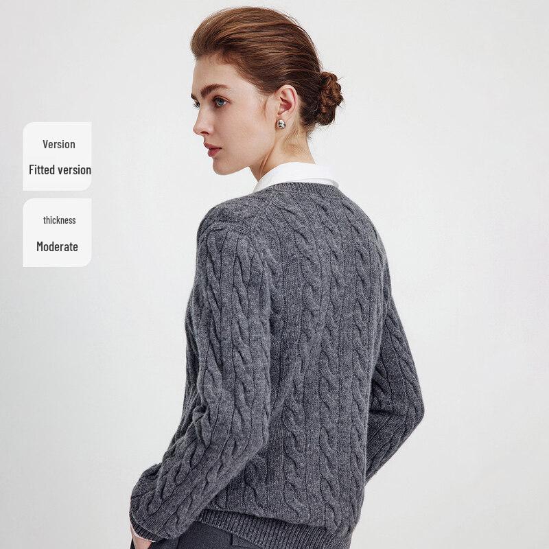 Navigare Women's Pure Wool Cable Knit Cardigan