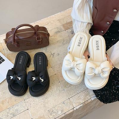 Интернет знаменитости бант высокие каблуки тапочки женская летняя одежда 2025 новые нескользящие босоножки с толстой подошвой