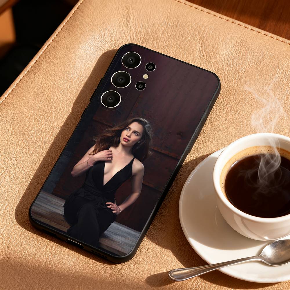 Чехол для телефона с актрисой Эмилией Кларк для Samsung S26, S25, 24, 23, 22, 30, 21, 10, 9, Ultra, Plus, Lite, Черный Мягкий Чехол