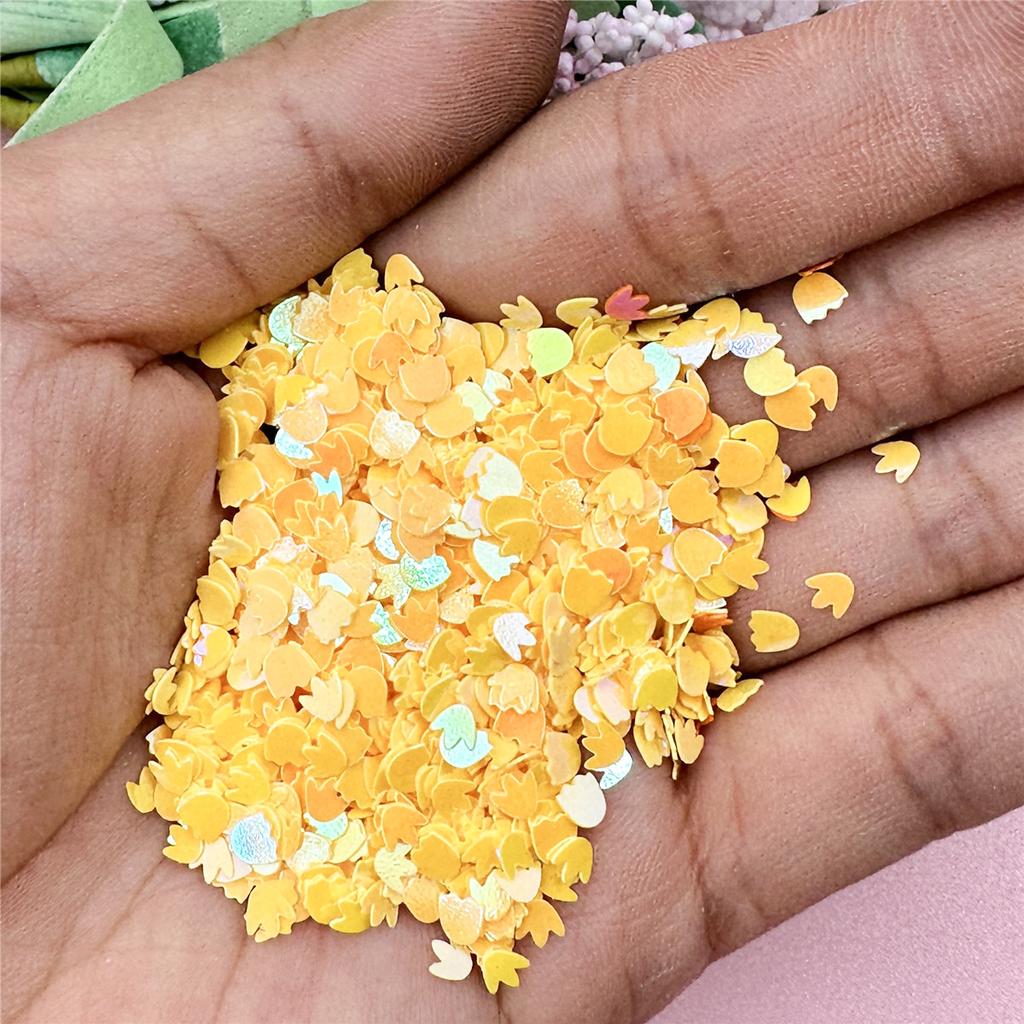 Hanmade Hollow Out Cute PVC Sequins Fashion 1000Pcs Resin Sequins Little Feet with 3.3*3.2mm DIY Acrylic Decorative Sequins
