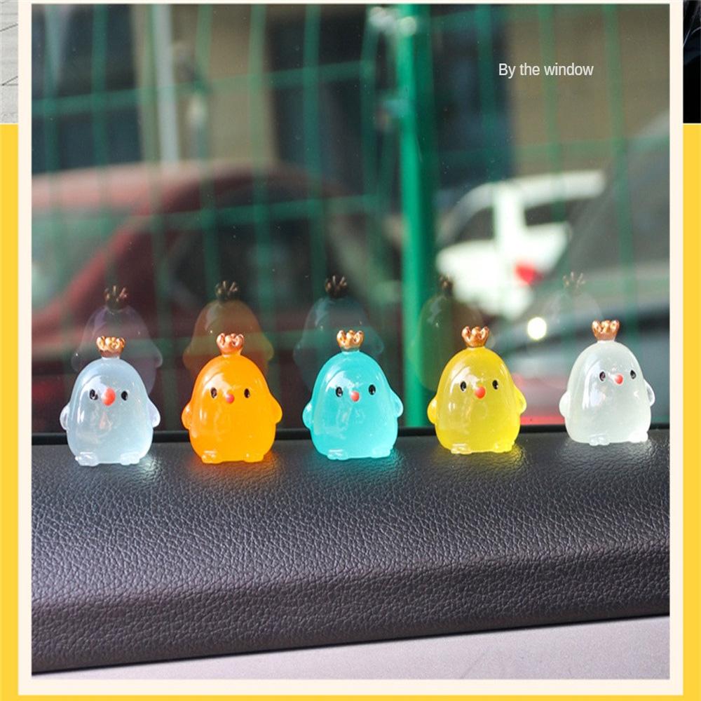 1~10PCS Luminous Mini Resin Pig Car Dashboard Toys Dolls Glowing Figures Home Garden Decoration Cartoon Color Chick Car