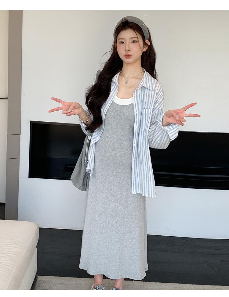 Корейский стиль: Комплект из платья-майки и рубашки для защиты от солнца, Весна/Лето 2026: Высококачественный, Модный Комплект из Двух Предметов.