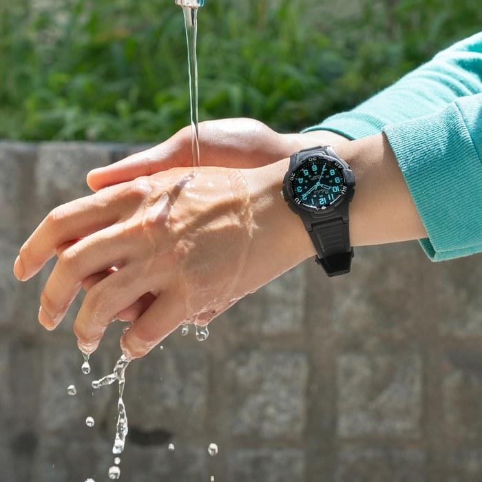 [Citizen Q&Q] Часы Аналоговые 100м Водонепроницаемые Полиуретановый Ремешок VP84-852 Мужские Черный Синий