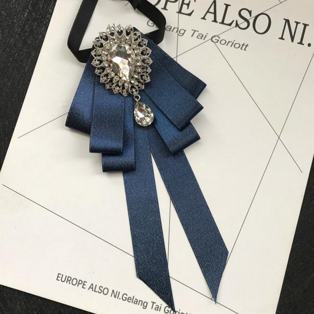 Винтажная брошь в виде галстука-бабочки из ткани с кристаллами, корейская мода, галстуки-бабочки, галстуки для женщин, белый рубашечный воротник, роскошные ювелирные аксессуары