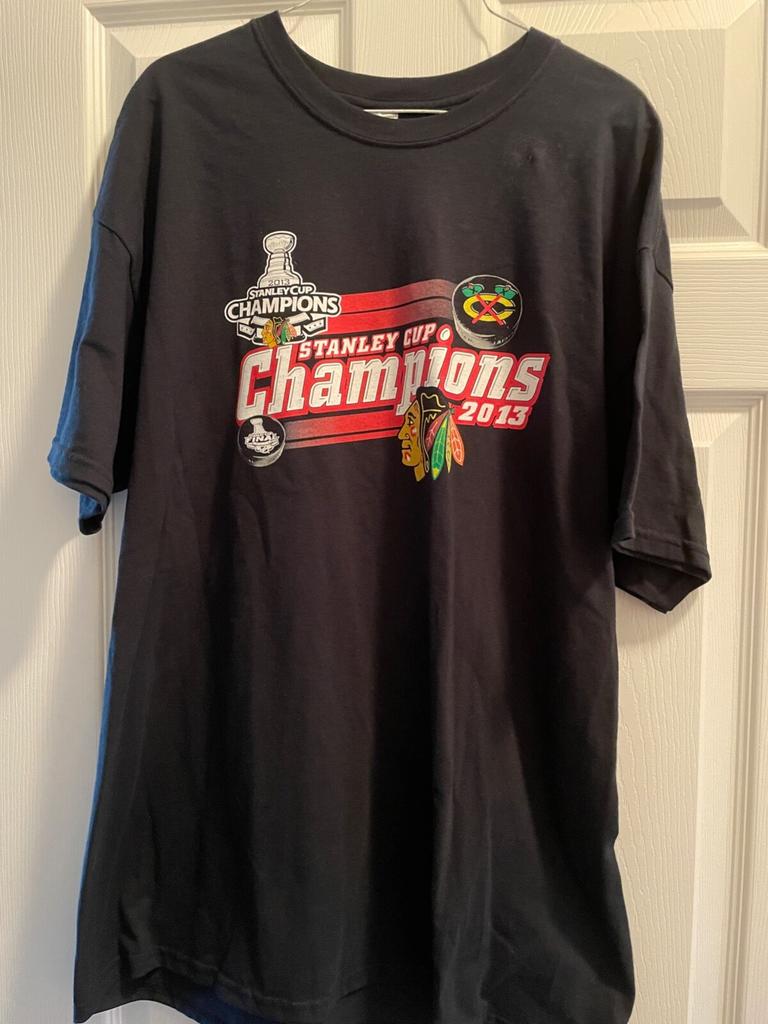 НОВАЯ БЕЗ БИРОК Футболка Chicago Blackhawks Чемпионы Кубка Стэнли 2013 Размер XL Унисекс
