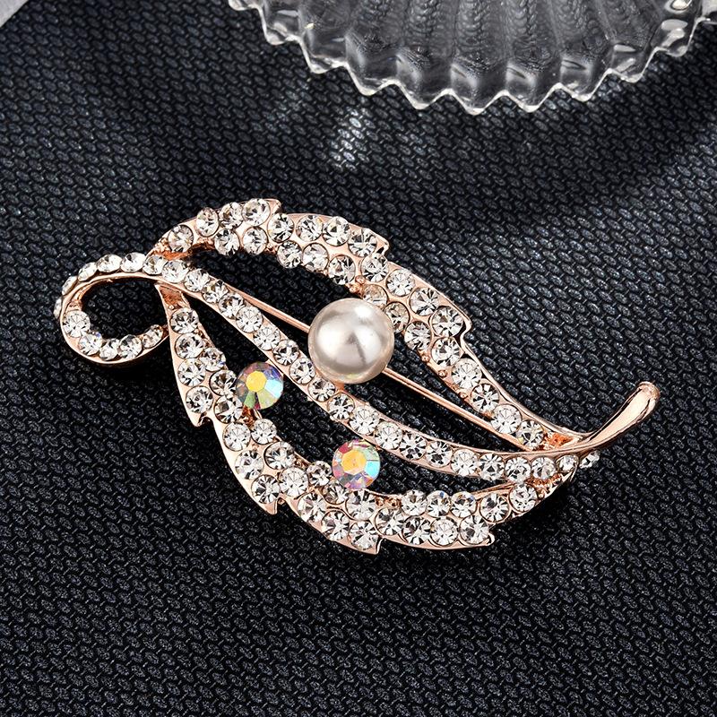 Brooch High-End Niche Silk Scarf Buckle Alloy Diamond Coat Pearl Corsage Pin Accessories