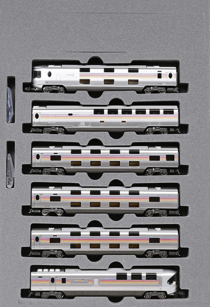 KATO N gauge серии E26 [Cassiopeia] 6-вагонный базовый набор 10-1608 Железнодорожная модель пассажирского вагона белого цвета