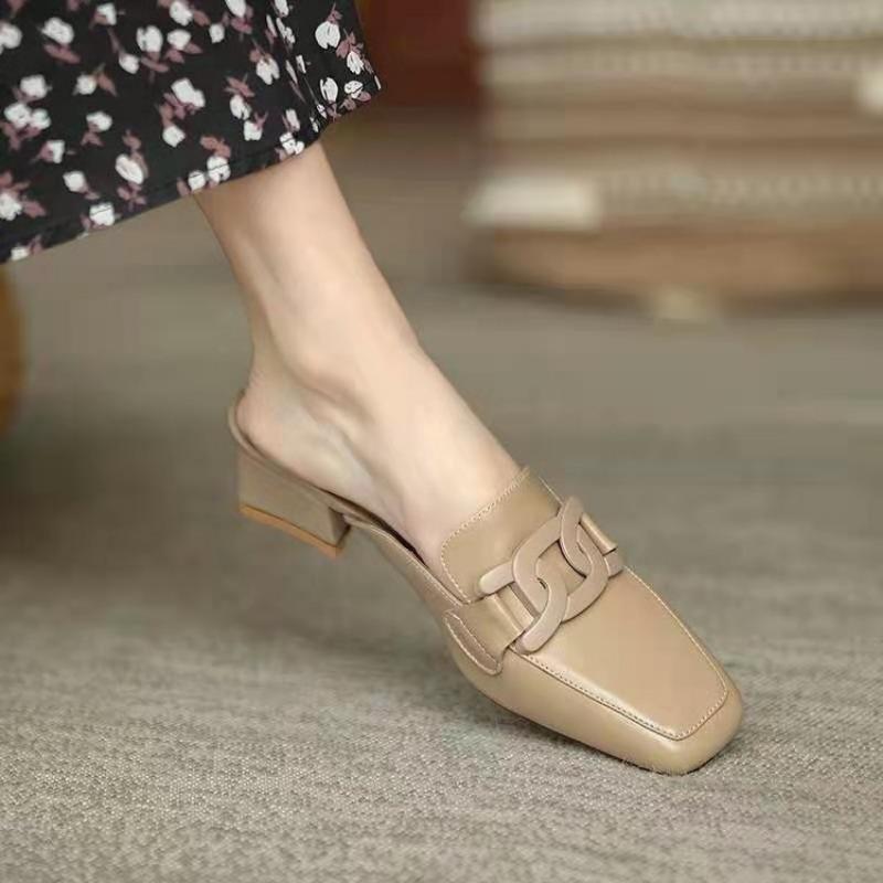 Повседневные туфли из кожи и одинарные туфли