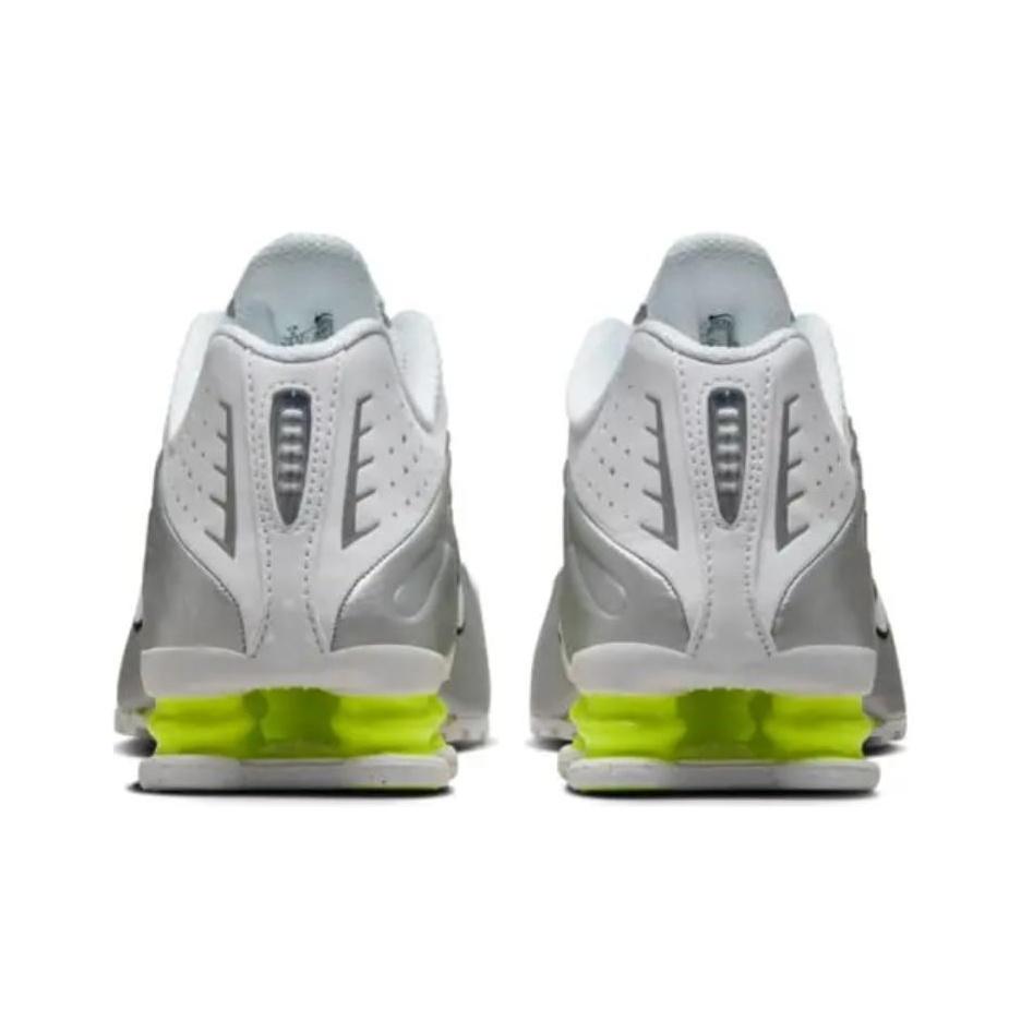 Nike Shox R4 белые металлические серебристые женские кроссовки Volt AR3565-102