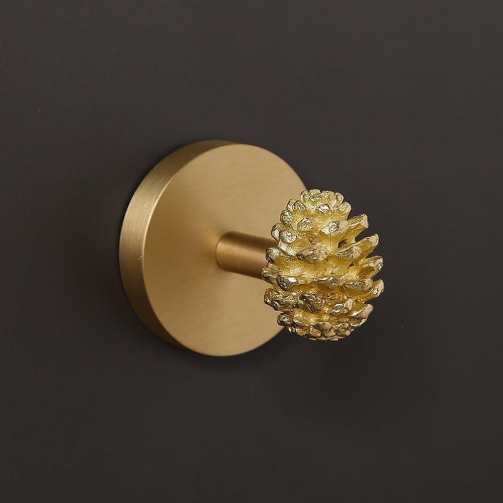 High-Quality Brass Brass Wall Hooks Durable Construction Wall Mounted Hangers Home Decoration