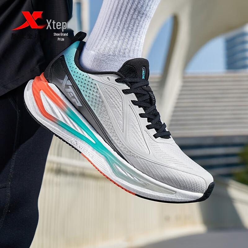 Xtep Мужские зимние беговые кроссовки Star Shine 3.0
