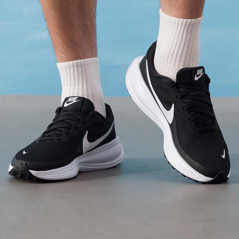 Nike Мужские беговые кроссовки Revolution 87/24