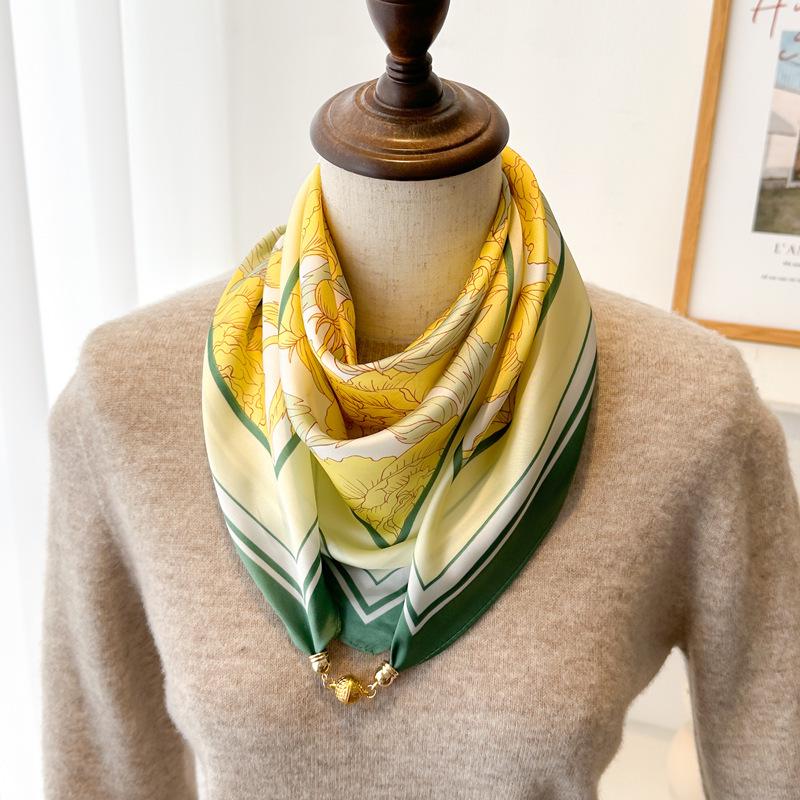Magnetic Buckle Silk Neck Scarf: Triangle Design for Women, 70x70cm, Lightweight Spring/Summer/Autumn Accessory