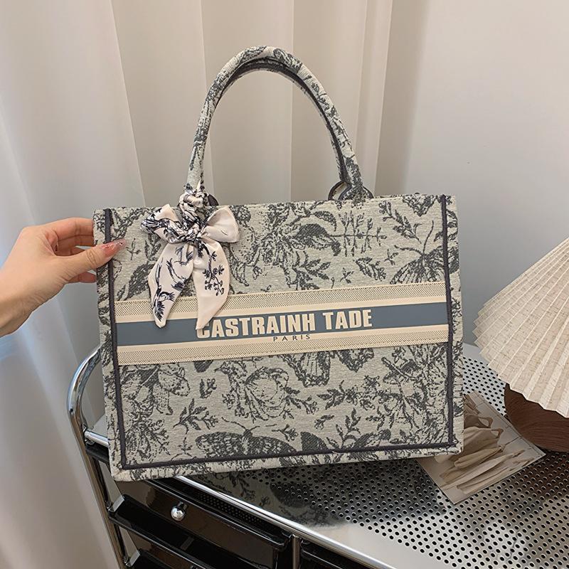 Новая высококачественная сумка-тоут контрастного цвета с бабочками, размер шелкового платка, ручная женская сумка