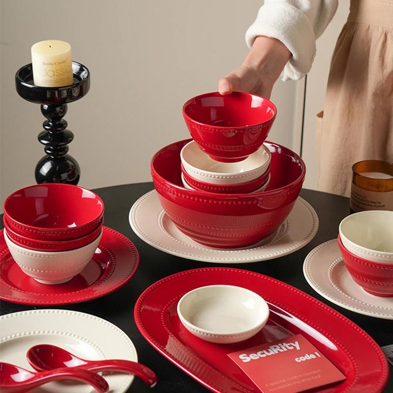 Легкая роскошная свадебная керамическая тарелка, высококачественные однотонные рельефные обеденные тарелки, бытовые тарелки для повседневного использования, вечеринки, торта, десерта и закусок