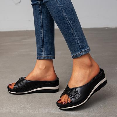 Женские тапочки 2025 Лето Платформа Клиновидные сандалии Женские Закрытый носок Плоские тапочки Женские Уличные Повседневные Пляжная обувь Большой размер 43