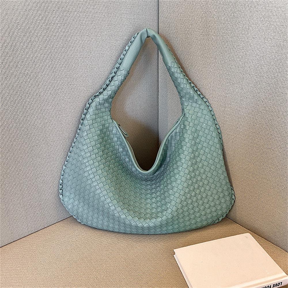 French High-End Woven Bag For Women, Versatile Shoulder Bag, Niche Texture Portable Commuter Bag
