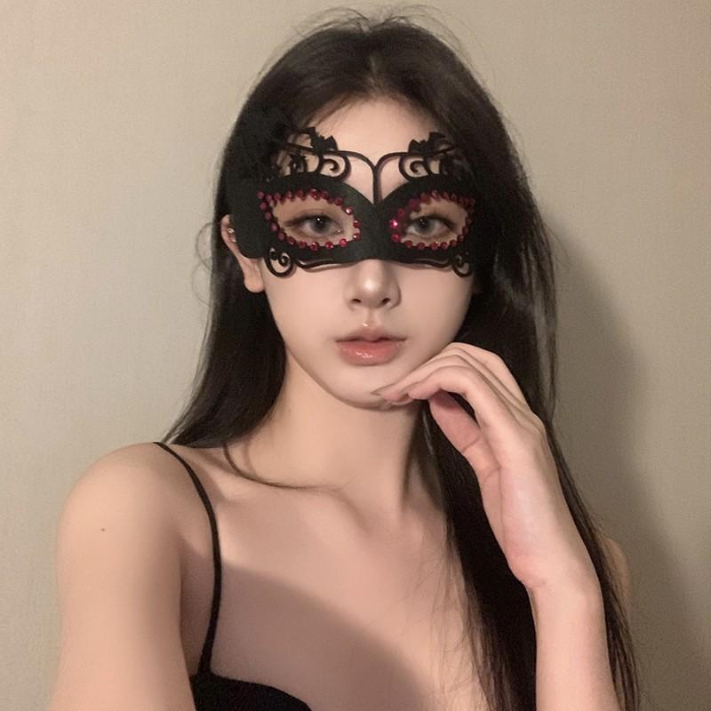Black Flower Half Face Mask Masquerade Party Cosplay Props Halloween Carnival