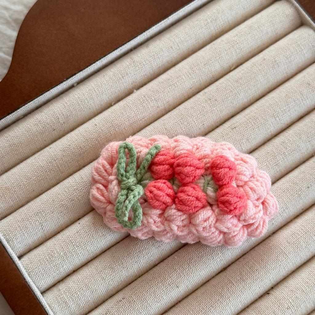 Handmade wool crocheted sweet and cute hairpin cartoon fruit autumn and winter BB clip bangs clip hairpin hair accessories
