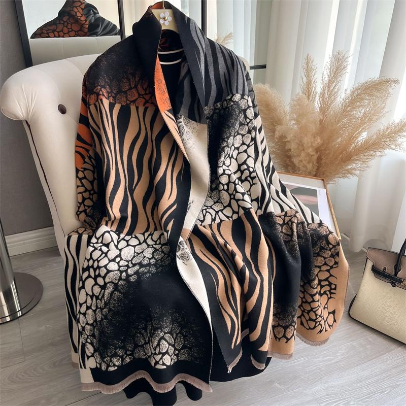 Luxury Winter Cashmere Scarf Women Design Warm Pashmina Blanket Poncho Scarves Female Shawl Wraps Thick Foulard Bufanda