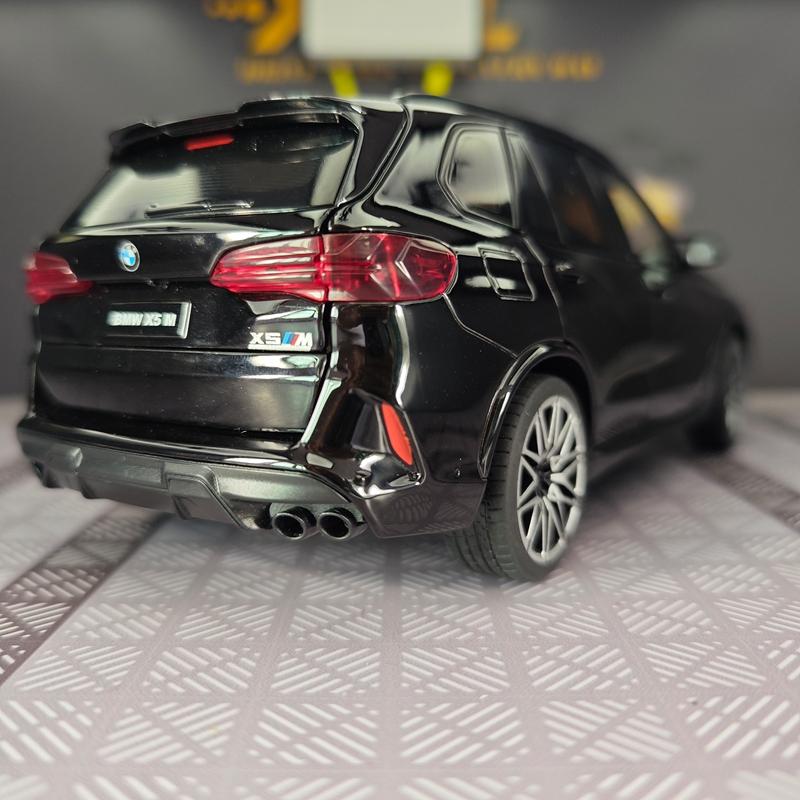 1:24-й литой автомобиль-модель BMW X5M, двери, капот и багажник открываются со звуковым и световым сопровождением, подарок