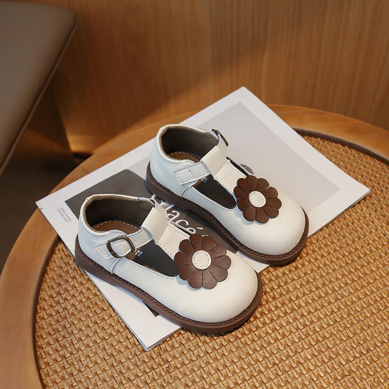 Обувь для девочек-принцесс 2024 года, весна-осень, детская повседневная кожаная обувь, модные универсальные милые детские туфли с цветочным принтом в стиле ретро на плоской подошве