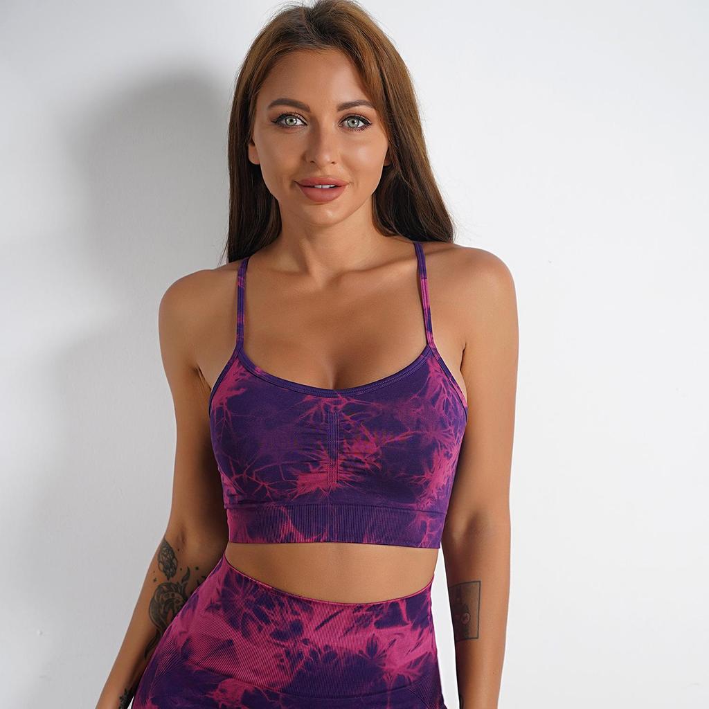 Комплект для йоги с высокой талией и принтом тай-дай: Бесшовные персиковые брюки для подтяжки бедер и жаккардовый спортивный жилет.