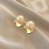 Elegant and sophisticated earrings for women, vintage niche design pearl studs, popular online trend ear accessories