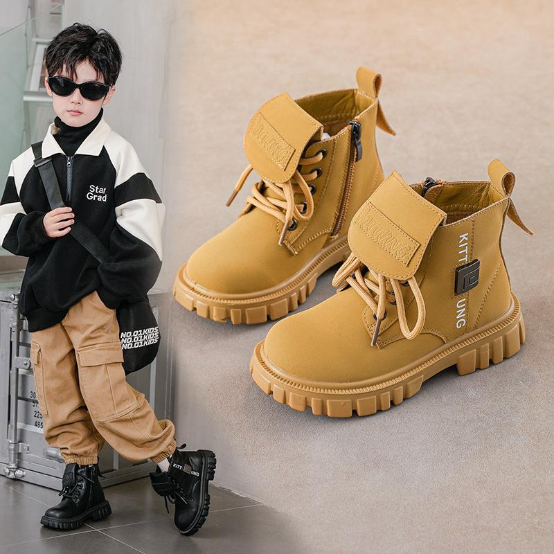 Осенне-зимние новые желтые ботинки для мальчиков. Модные универсальные детские короткие ботинки с мягкой подошвой. Теплые хлопковые ботинки.