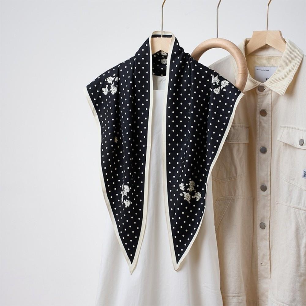 Polka Dot Daisies Scarf Advanced Shawl Trendy Hip Curtain for Women