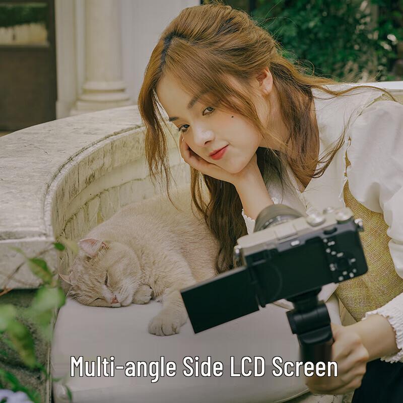 Sony Alpha 7C Full-Frame Mirrorless Camera with Tamron 70-300mm Lens Kit (CN version)