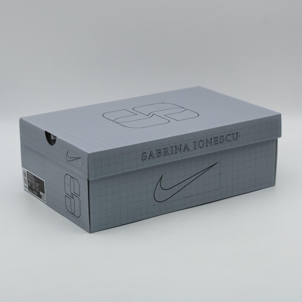 HF2882-101 Nike Sabrina 3 Белый Мятная Пена Ледяной Металлический Серебристый (Женский)