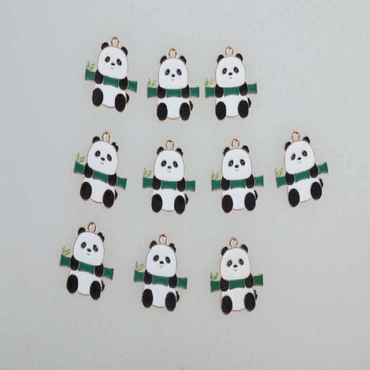 Set Of 10 Panda Charm Fashionable Accessories Cartoon Animal Pendant for Handmade Necklaces Bracelets Jewelry Supplies