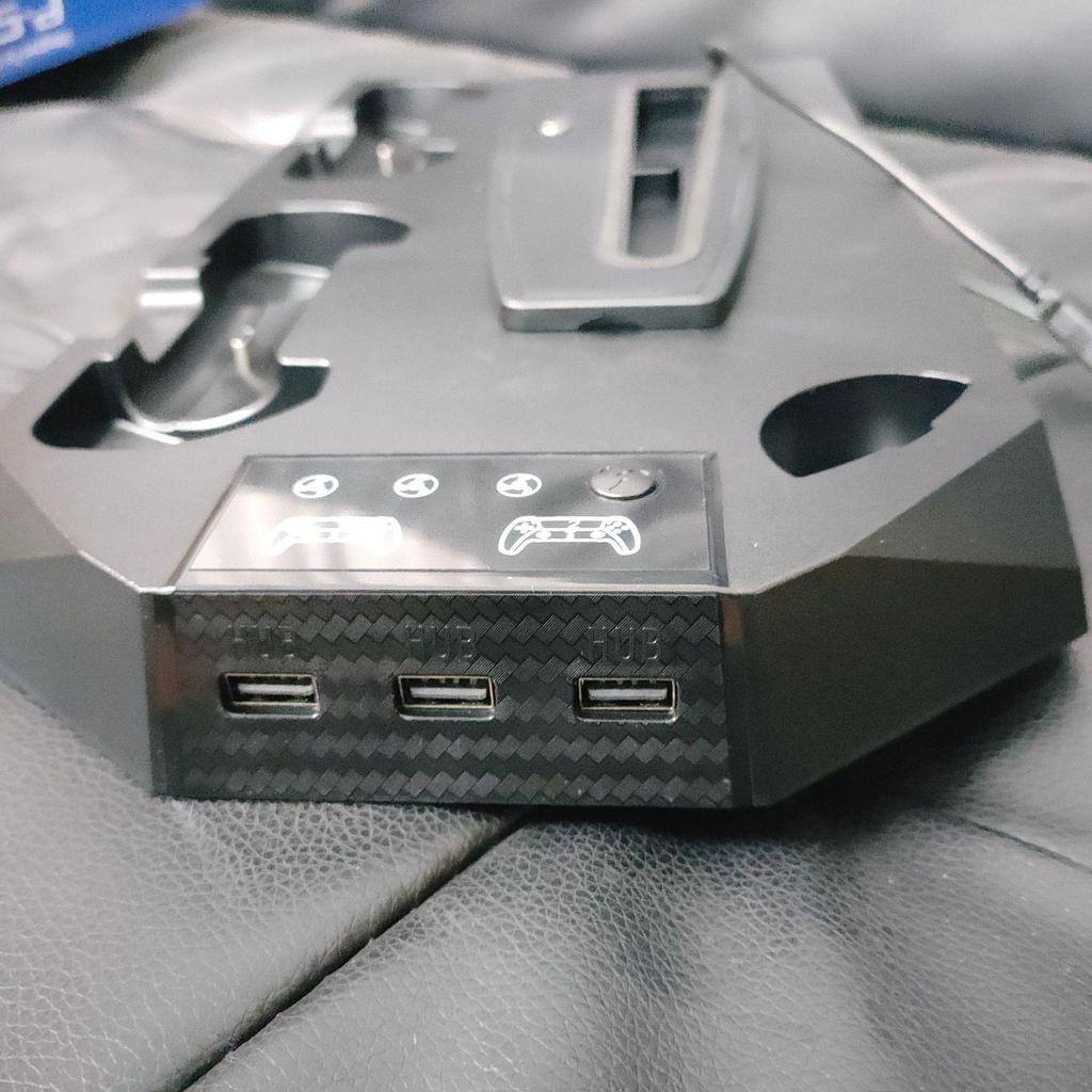 PS5 Pro/Slim Cooling Fan Base & Dual Controller Charging Station