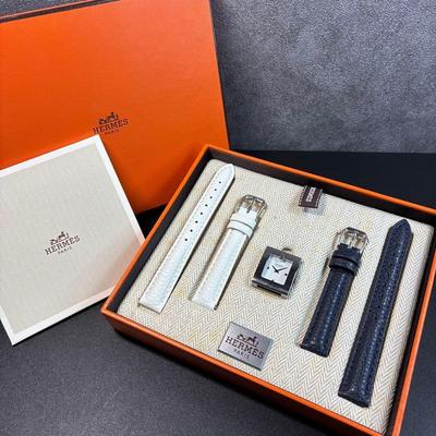 Б/У [Движущийся Оригинальный Продукт] Часы Hermes H Watch Квадратные Кварцевые Женские КОРОБКА