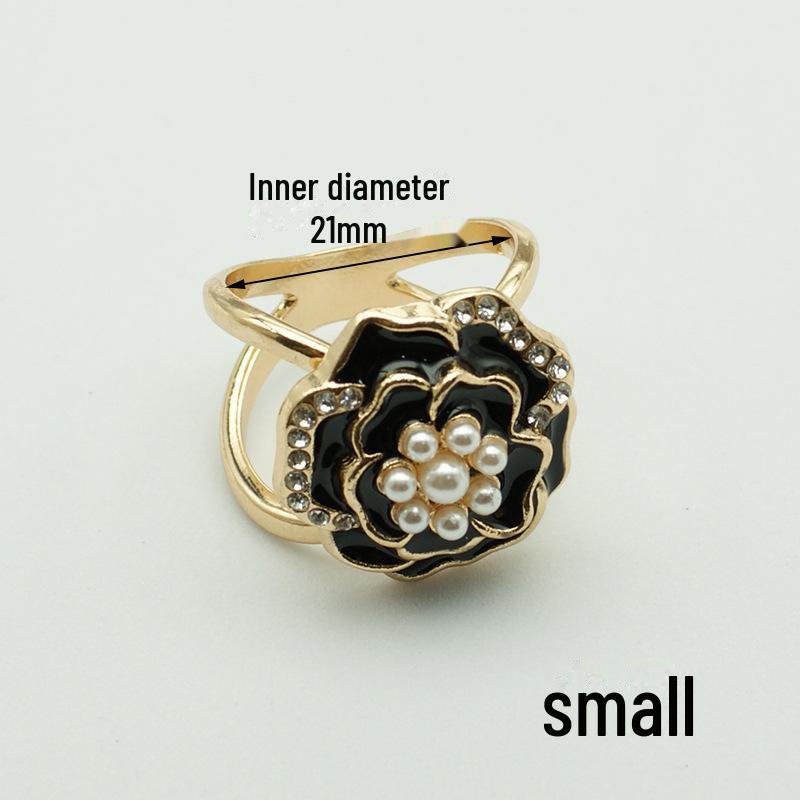 «Шарф и пряжка для пальто из жемчужного шелка — высококачественный корейский аксессуар двойного назначения»