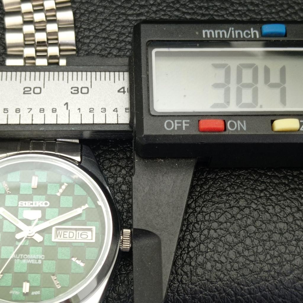 ЯПОНИЯ SEIKO 5 АВТОМАТИЧЕСКИЕ МУЖСКИЕ 6309A ВОССТАНОВЛЕННЫЕ ЧАСЫ С ЦИФЕРБЛАТОМ ЗЕЛЕНОГО ЦВЕТА a440266-9