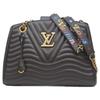 Louis Vuitton M51496 Черная телячья кожа Сумка-тоут с цепочкой 'Волна' Сумка-тоут черная б/у
