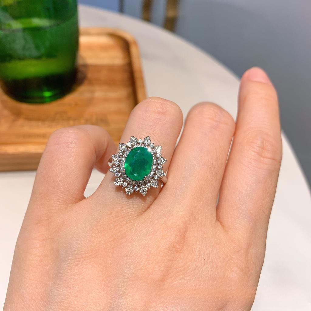 Live S925 Silver Needle Simulation Emerald Set Pendant Necklace Ring Earrings Wedding Jewelry Three-piece Set