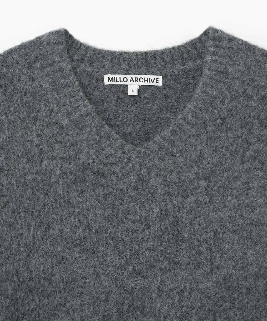 MILLO ARCHIVE Crop Silhouette V-Neck Knit [Charcoal]