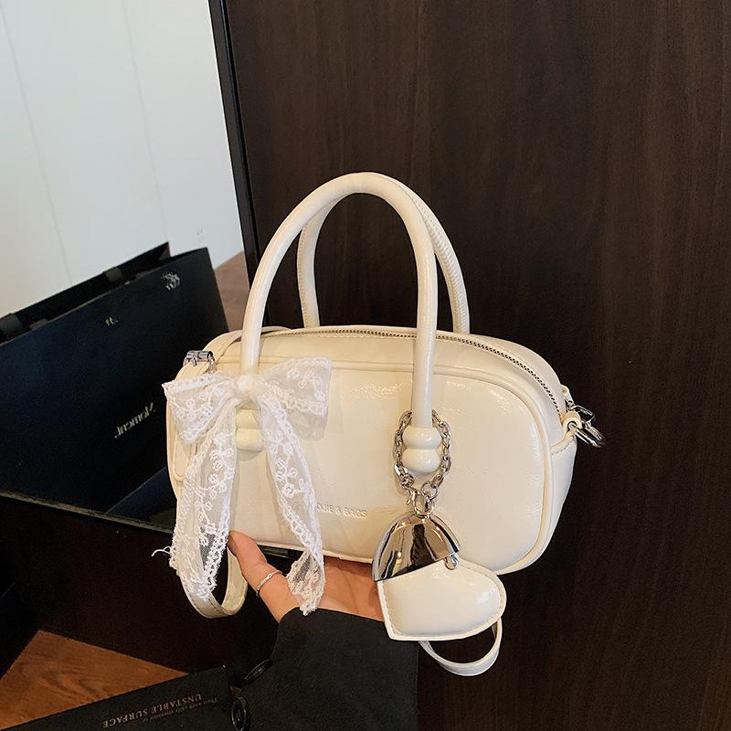 Сумка большой вместимости женская весна-лето ретро 2025 новая повседневная сумка-мессенджер универсальная портативная рабочая сумка-подушка для поездок