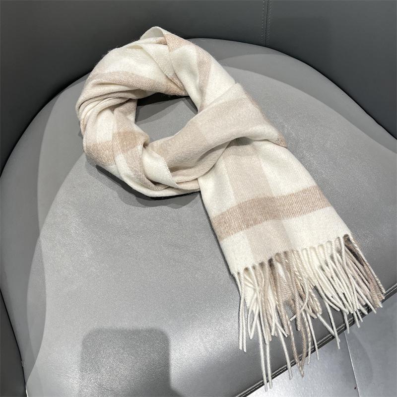 100% Wool Plaid Scarf for Women and Men - Warm, Stylish Gift for Winter