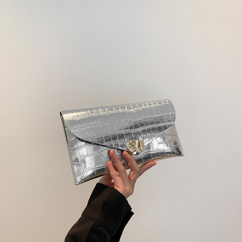 Новая простая маленькая квадратная сумка повседневная сумка текстурная сумка-клатч женская летняя красивая персонализированная сумка-конверт