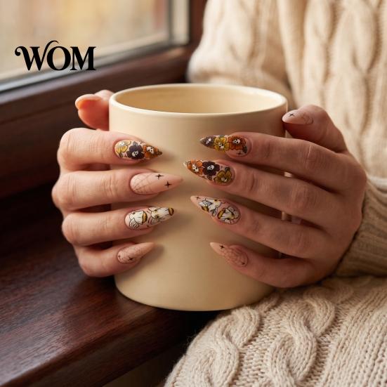 Decorative Nail Art Supplies Halloween Stickers, Ghost Flower Skull Spider Web Self-Adhesive Adhesive Stickers Manicure Decals, DIY for Women