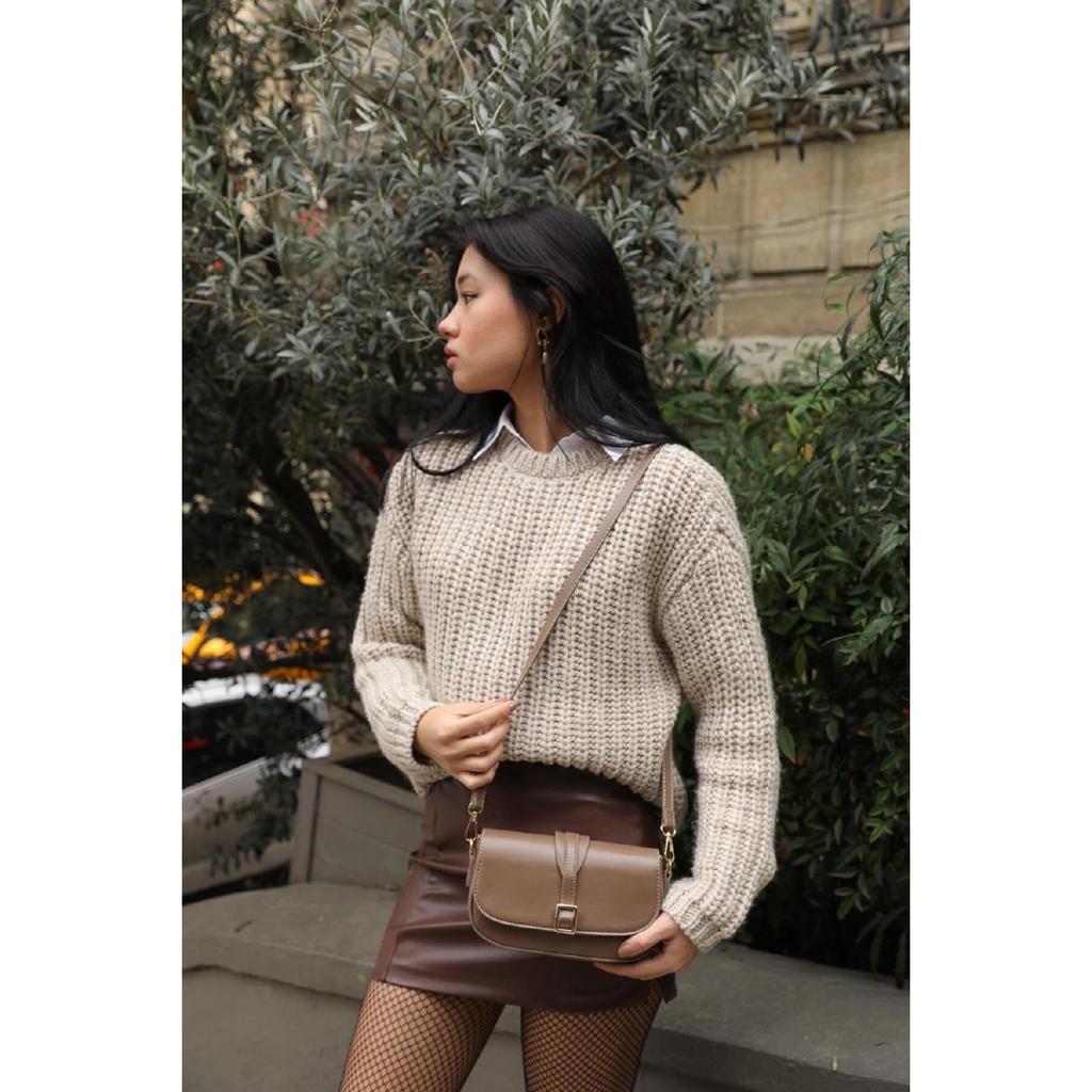 Black Women's Buckle Crossbody Bag